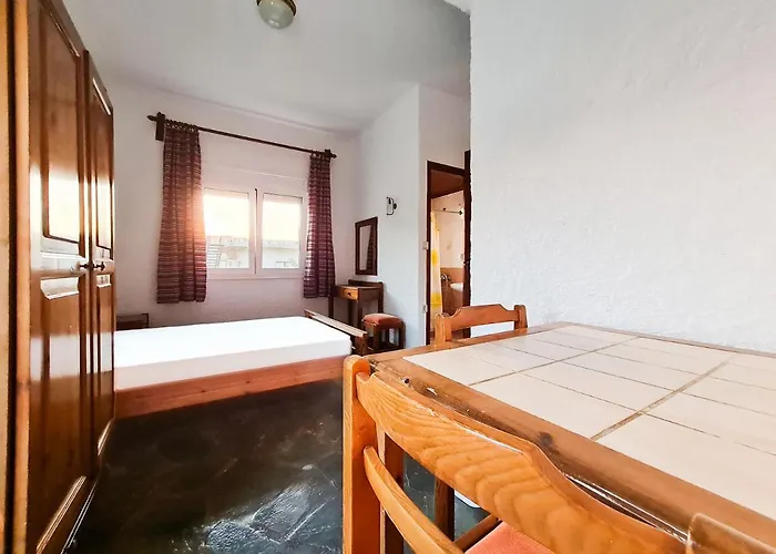 Castello Veroy Apartman *